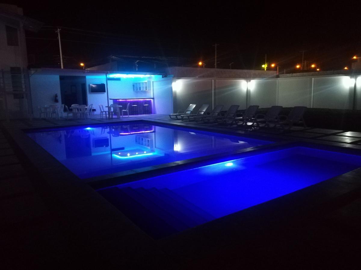Manta Airport Hotel Zewnętrze zdjęcie